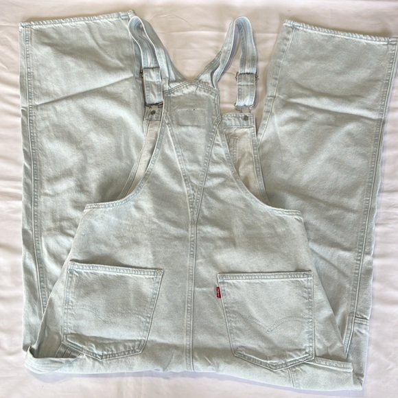 Levis Loose Fit Utility Carpenter Overalls Light Indigo Wash Size S NEW - Picture 9 of 11
